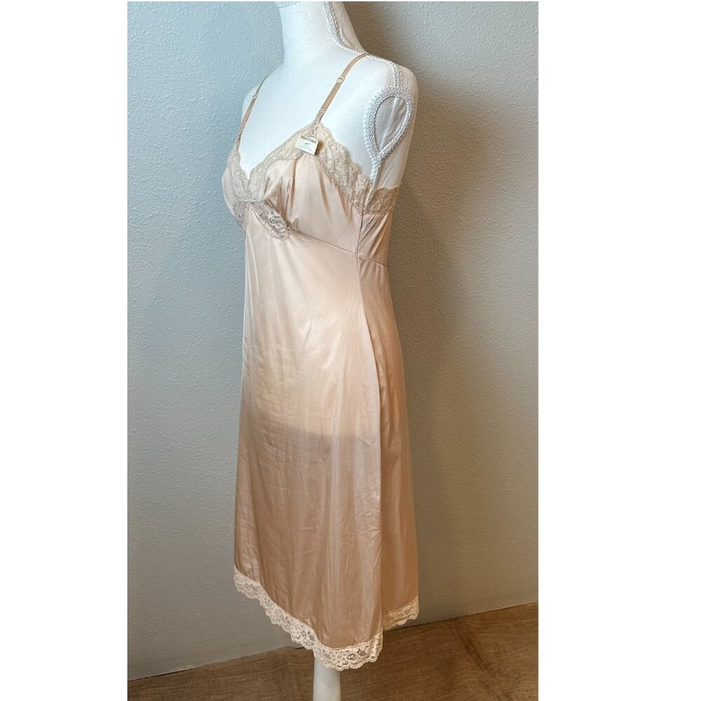 ✨ NWT Vintage Vassarette "Underneath-It-All" Lace Slip ✨ 32F / 32DDD / S - Picture 2 of 14